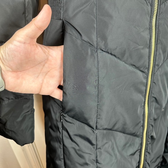 Cole Haan Signature Black Chevron Quilted Faux Fur Hood Puffer Coat M - Picture 10 of 12